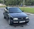 Черный Фольксваген Гольф, объемом двигателя 2 л и пробегом 200 тыс. км за 2450 $, фото 1 на Automoto.ua