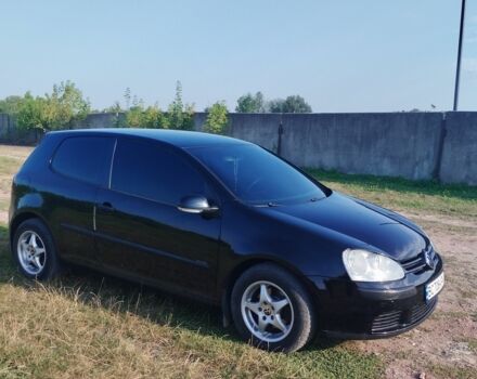 Черный Фольксваген Гольф, объемом двигателя 1.6 л и пробегом 285 тыс. км за 4000 $, фото 1 на Automoto.ua