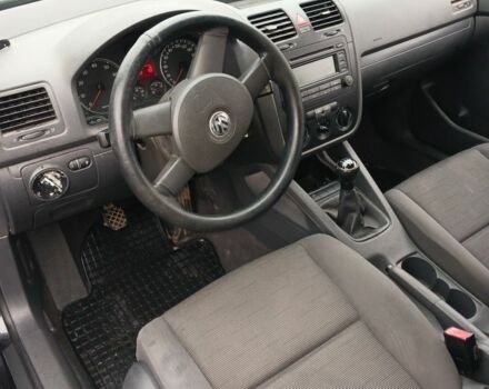 Черный Фольксваген Гольф, объемом двигателя 1.4 л и пробегом 228 тыс. км за 4100 $, фото 4 на Automoto.ua