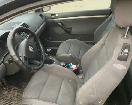 Черный Фольксваген Гольф, объемом двигателя 0 л и пробегом 343 тыс. км за 1750 $, фото 5 на Automoto.ua