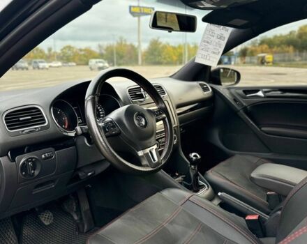 Черный Фольксваген Гольф, объемом двигателя 0 л и пробегом 201 тыс. км за 6800 $, фото 7 на Automoto.ua