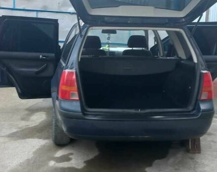 Чорний Фольксваген Гольф, об'ємом двигуна 2 л та пробігом 240 тис. км за 1700 $, фото 2 на Automoto.ua