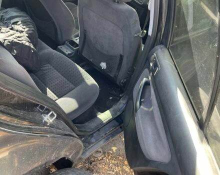 Черный Фольксваген Гольф, объемом двигателя 1.4 л и пробегом 100 тыс. км за 850 $, фото 2 на Automoto.ua