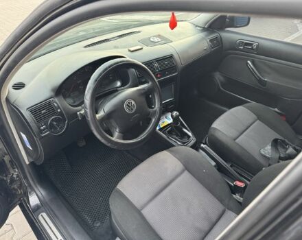 Черный Фольксваген Гольф, объемом двигателя 1.6 л и пробегом 245 тыс. км за 2900 $, фото 7 на Automoto.ua