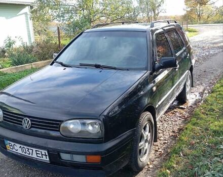 Черный Фольксваген Гольф, объемом двигателя 1.78 л и пробегом 370 тыс. км за 2750 $, фото 7 на Automoto.ua