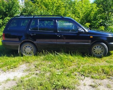 Черный Фольксваген Гольф, объемом двигателя 0 л и пробегом 549 тыс. км за 2600 $, фото 2 на Automoto.ua