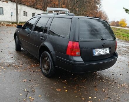 Черный Фольксваген Гольф, объемом двигателя 1.9 л и пробегом 235 тыс. км за 1850 $, фото 5 на Automoto.ua