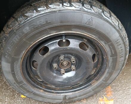 Черный Фольксваген Гольф, объемом двигателя 1.9 л и пробегом 235 тыс. км за 1850 $, фото 7 на Automoto.ua