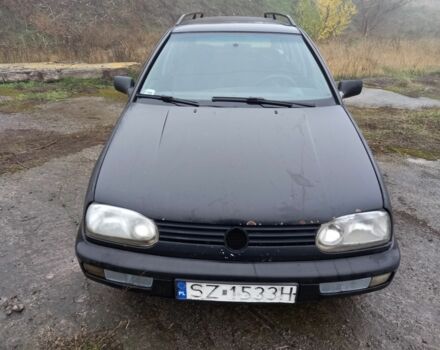 Черный Фольксваген Гольф, объемом двигателя 1.9 л и пробегом 300 тыс. км за 750 $, фото 2 на Automoto.ua