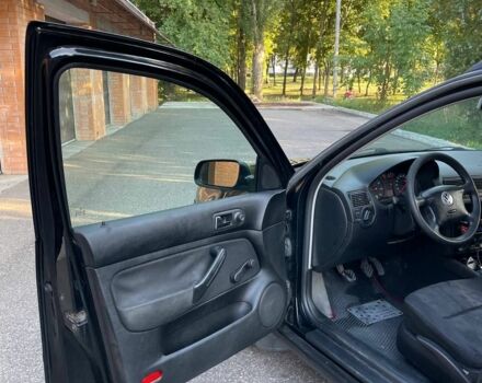 Чорний Фольксваген Гольф, об'ємом двигуна 1.4 л та пробігом 339 тис. км за 3500 $, фото 14 на Automoto.ua