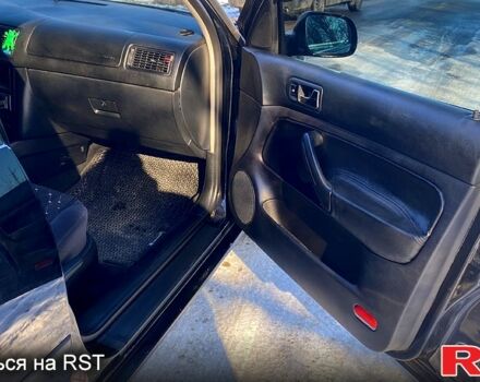 Черный Фольксваген Гольф, объемом двигателя 2 л и пробегом 290 тыс. км за 4000 $, фото 7 на Automoto.ua