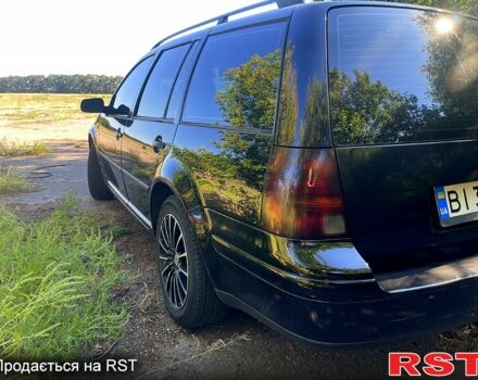 Черный Фольксваген Гольф, объемом двигателя 1.6 л и пробегом 295 тыс. км за 4600 $, фото 5 на Automoto.ua