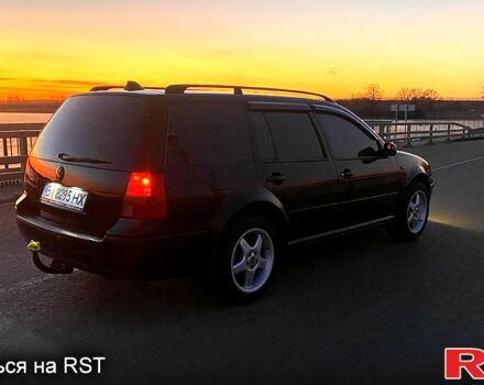 Черный Фольксваген Гольф, объемом двигателя 2 л и пробегом 290 тыс. км за 4000 $, фото 2 на Automoto.ua