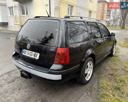 Черный Фольксваген Гольф, объемом двигателя 1.9 л и пробегом 400 тыс. км за 3400 $, фото 5 на Automoto.ua