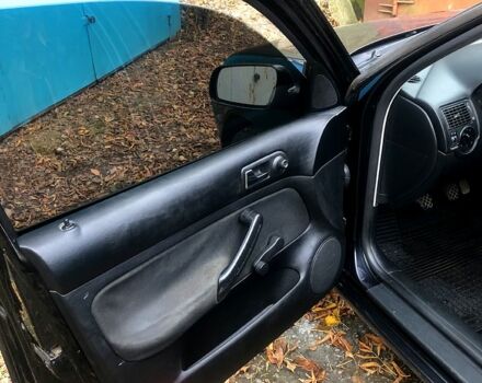 Чорний Фольксваген Гольф, об'ємом двигуна 1.4 л та пробігом 223 тис. км за 4700 $, фото 9 на Automoto.ua