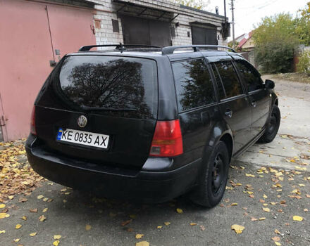 Черный Фольксваген Гольф, объемом двигателя 1.6 л и пробегом 311 тыс. км за 5000 $, фото 7 на Automoto.ua