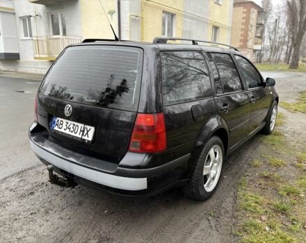 Черный Фольксваген Гольф, объемом двигателя 1.9 л и пробегом 400 тыс. км за 3400 $, фото 4 на Automoto.ua