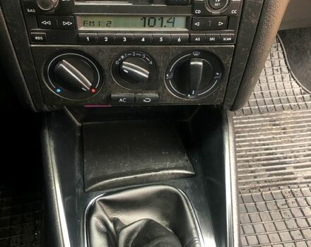 Чорний Фольксваген Гольф, об'ємом двигуна 1.4 л та пробігом 223 тис. км за 4700 $, фото 4 на Automoto.ua