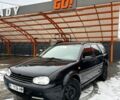 Черный Фольксваген Гольф, объемом двигателя 1.6 л и пробегом 260 тыс. км за 3650 $, фото 1 на Automoto.ua