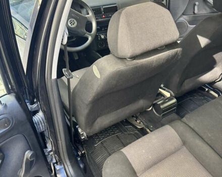 Фольксваген Гольф 2000 в Хмельницком на Automoto.ua Черный Фольксваген Гольф, объемом двигателя 1.6 л и пробегом 220 тыс. км за 3850 $, фото 19 на Automoto.ua