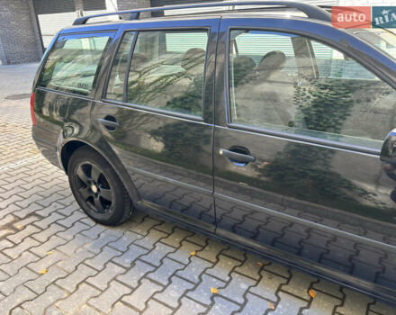 Фольксваген Гольф 2000 в Хмельницком на Automoto.ua Черный Фольксваген Гольф, объемом двигателя 1.6 л и пробегом 220 тыс. км за 3850 $, фото 9 на Automoto.ua