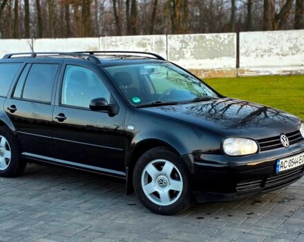 Черный Фольксваген Гольф, объемом двигателя 1.6 л и пробегом 243 тыс. км за 3550 $, фото 2 на Automoto.ua