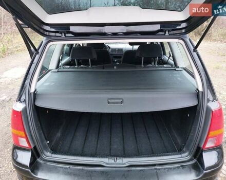 Черный Фольксваген Гольф, объемом двигателя 1.6 л и пробегом 245 тыс. км за 3950 $, фото 19 на Automoto.ua