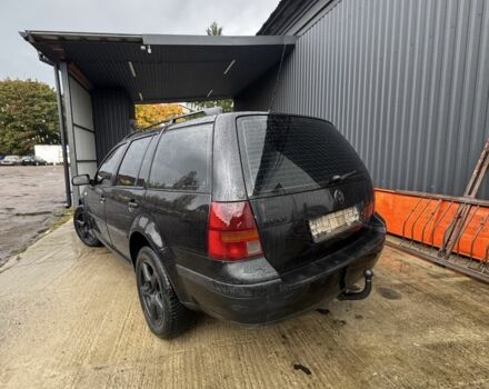 Черный Фольксваген Гольф, объемом двигателя 1.9 л и пробегом 280 тыс. км за 2150 $, фото 1 на Automoto.ua