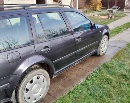 Черный Фольксваген Гольф, объемом двигателя 1.6 л и пробегом 190 тыс. км за 4200 $, фото 5 на Automoto.ua