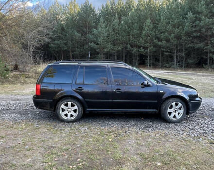 Черный Фольксваген Гольф, объемом двигателя 1.39 л и пробегом 244 тыс. км за 4000 $, фото 2 на Automoto.ua