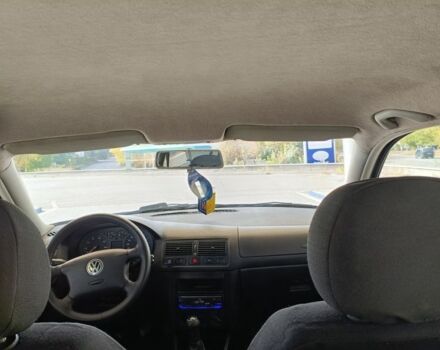 Черный Фольксваген Гольф, объемом двигателя 1.4 л и пробегом 369 тыс. км за 4100 $, фото 4 на Automoto.ua