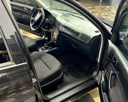 Чорний Фольксваген Гольф, об'ємом двигуна 1.6 л та пробігом 218 тис. км за 5700 $, фото 8 на Automoto.ua