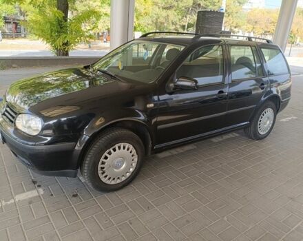 Черный Фольксваген Гольф, объемом двигателя 1.4 л и пробегом 369 тыс. км за 4100 $, фото 1 на Automoto.ua