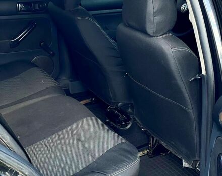 Чорний Фольксваген Гольф, об'ємом двигуна 1.4 л та пробігом 470 тис. км за 4200 $, фото 7 на Automoto.ua