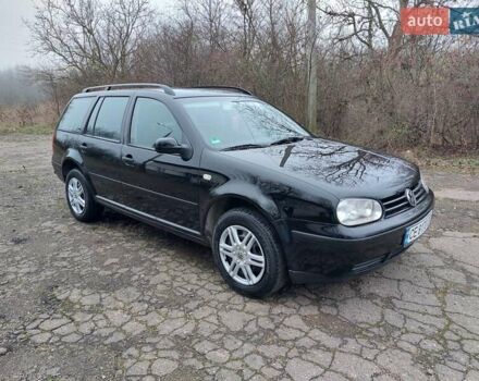 Черный Фольксваген Гольф, объемом двигателя 1.6 л и пробегом 245 тыс. км за 3950 $, фото 53 на Automoto.ua