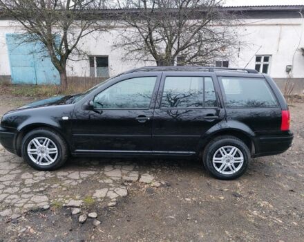 Черный Фольксваген Гольф, объемом двигателя 1.6 л и пробегом 245 тыс. км за 3950 $, фото 3 на Automoto.ua