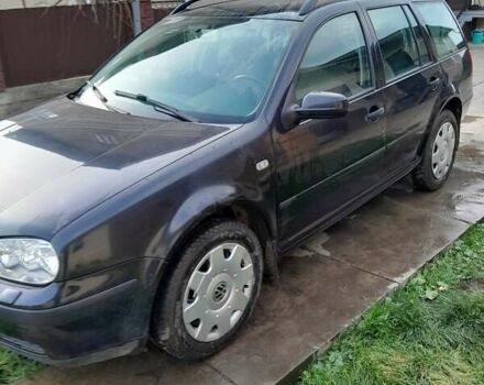 Черный Фольксваген Гольф, объемом двигателя 1.6 л и пробегом 190 тыс. км за 4200 $, фото 1 на Automoto.ua