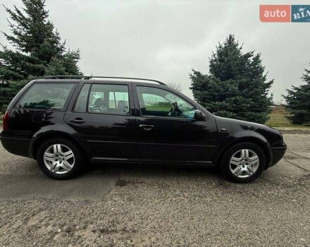 Черный Фольксваген Гольф, объемом двигателя 1.6 л и пробегом 252 тыс. км за 4500 $, фото 3 на Automoto.ua
