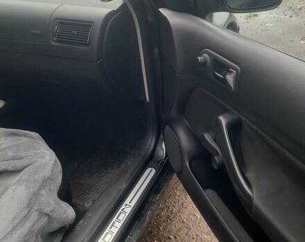 Черный Фольксваген Гольф, объемом двигателя 1.9 л и пробегом 258 тыс. км за 3900 $, фото 11 на Automoto.ua