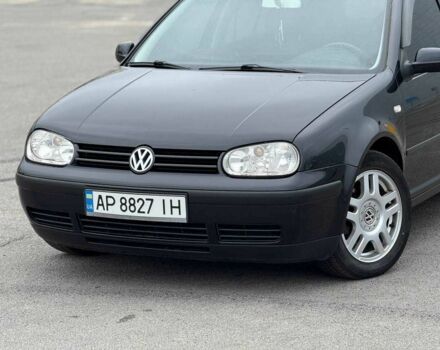 Черный Фольксваген Гольф, объемом двигателя 2 л и пробегом 230 тыс. км за 4499 $, фото 1 на Automoto.ua