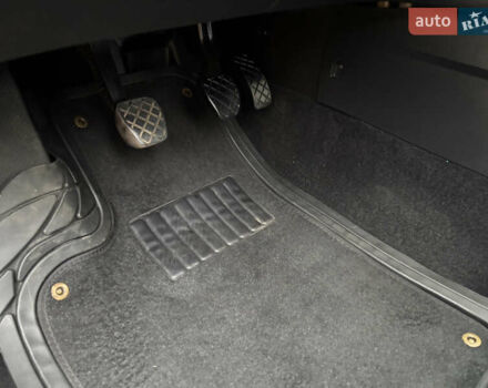 Фольксваген Гольф 2001 в Хмельницком на Automoto.ua Черный Фольксваген Гольф, объемом двигателя 1.98 л и пробегом 234 тыс. км за 4900 $, фото 23 на Automoto.ua