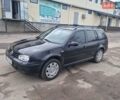 Черный Фольксваген Гольф, объемом двигателя 1.4 л и пробегом 300 тыс. км за 3900 $, фото 2 на Automoto.ua