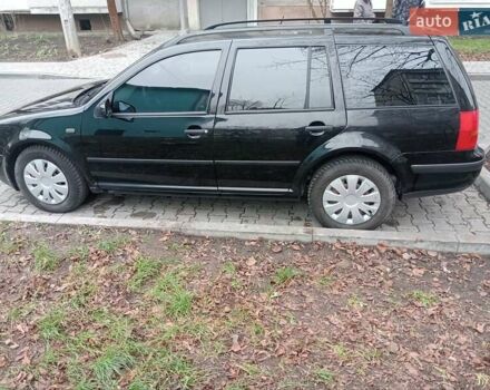 Черный Фольксваген Гольф, объемом двигателя 1.39 л и пробегом 280 тыс. км за 3600 $, фото 11 на Automoto.ua