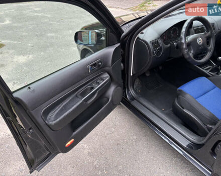 Фольксваген Гольф 2001 в Хмельницком на Automoto.ua Черный Фольксваген Гольф, объемом двигателя 1.98 л и пробегом 234 тыс. км за 4900 $, фото 20 на Automoto.ua