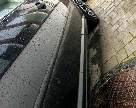 Черный Фольксваген Гольф, объемом двигателя 1.6 л и пробегом 271 тыс. км за 4000 $, фото 1 на Automoto.ua