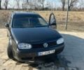 Черный Фольксваген Гольф, объемом двигателя 1.39 л и пробегом 237 тыс. км за 3700 $, фото 1 на Automoto.ua