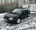 Черный Фольксваген Гольф, объемом двигателя 1.6 л и пробегом 280 тыс. км за 3700 $, фото 1 на Automoto.ua