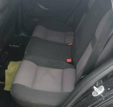 Черный Фольксваген Гольф, объемом двигателя 1.6 л и пробегом 269 тыс. км за 4600 $, фото 28 на Automoto.ua