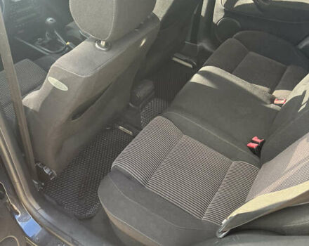 Черный Фольксваген Гольф, объемом двигателя 1.6 л и пробегом 251 тыс. км за 4300 $, фото 13 на Automoto.ua