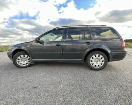 Черный Фольксваген Гольф, объемом двигателя 1.9 л и пробегом 400 тыс. км за 2500 $, фото 2 на Automoto.ua